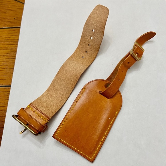 Louis Vuitton Luggage Name Tag and Strap-Bracelet Set (S) - Picture 11 of 13